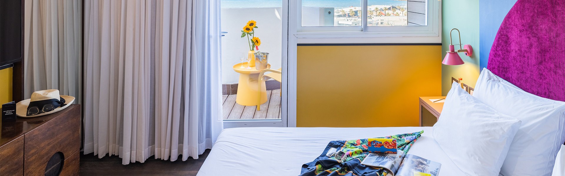 PLAY Seaport TLV - Rooms