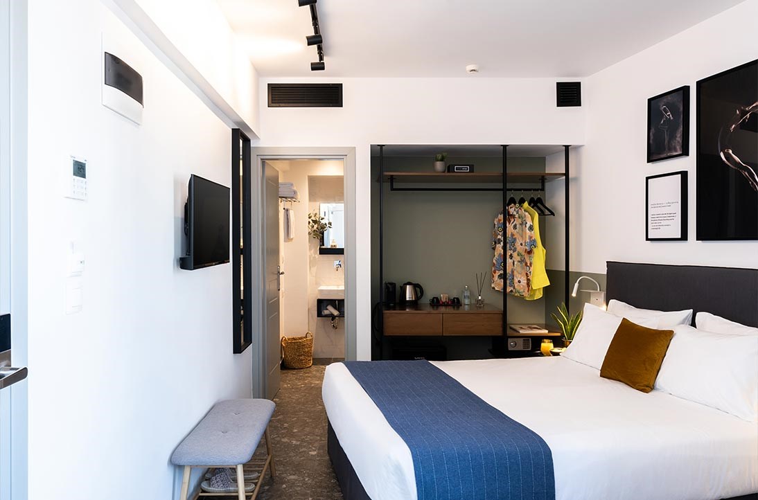 Play Theatrou Athens - Rooms