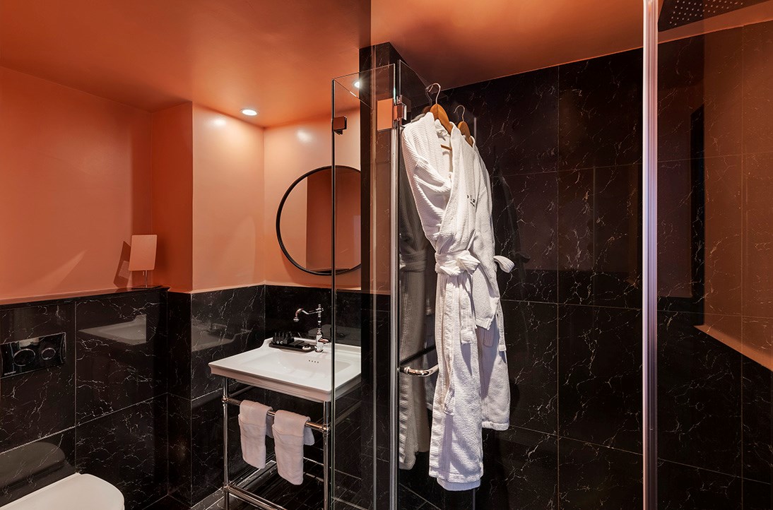 LAY Seaport Suite Hotel - Rooms