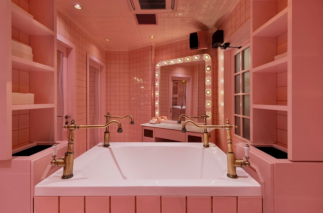 LAY Seaport Suite Hotel - Rooms
