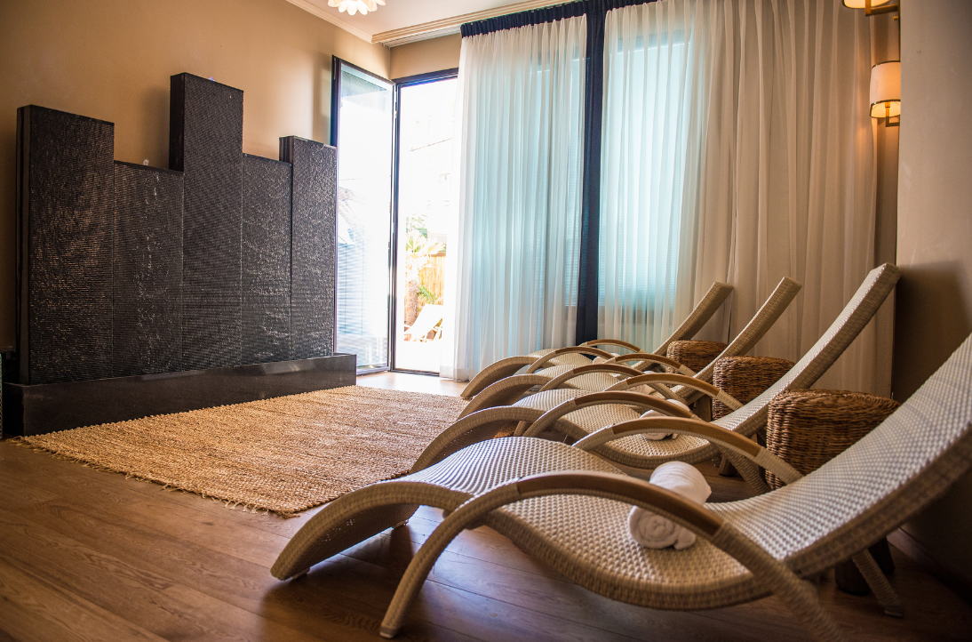 Brown Beach House TLV