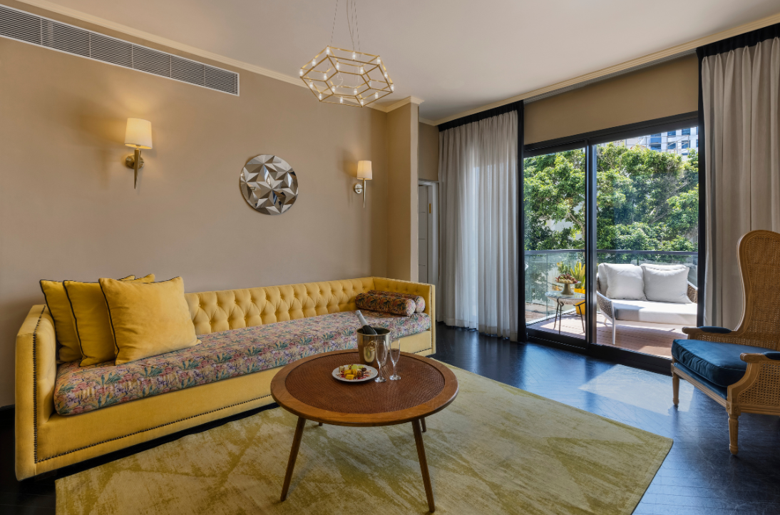 Brown Beach House TLV