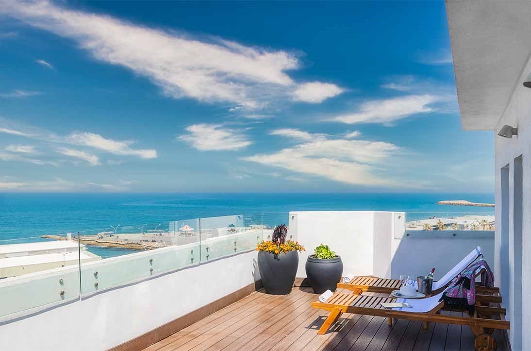 LAY Seaport Suite Hotel - Rooms