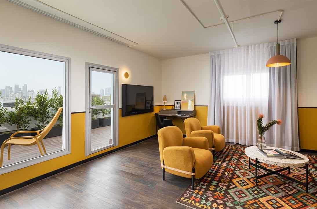 LAY Seaport Suite Hotel - Rooms