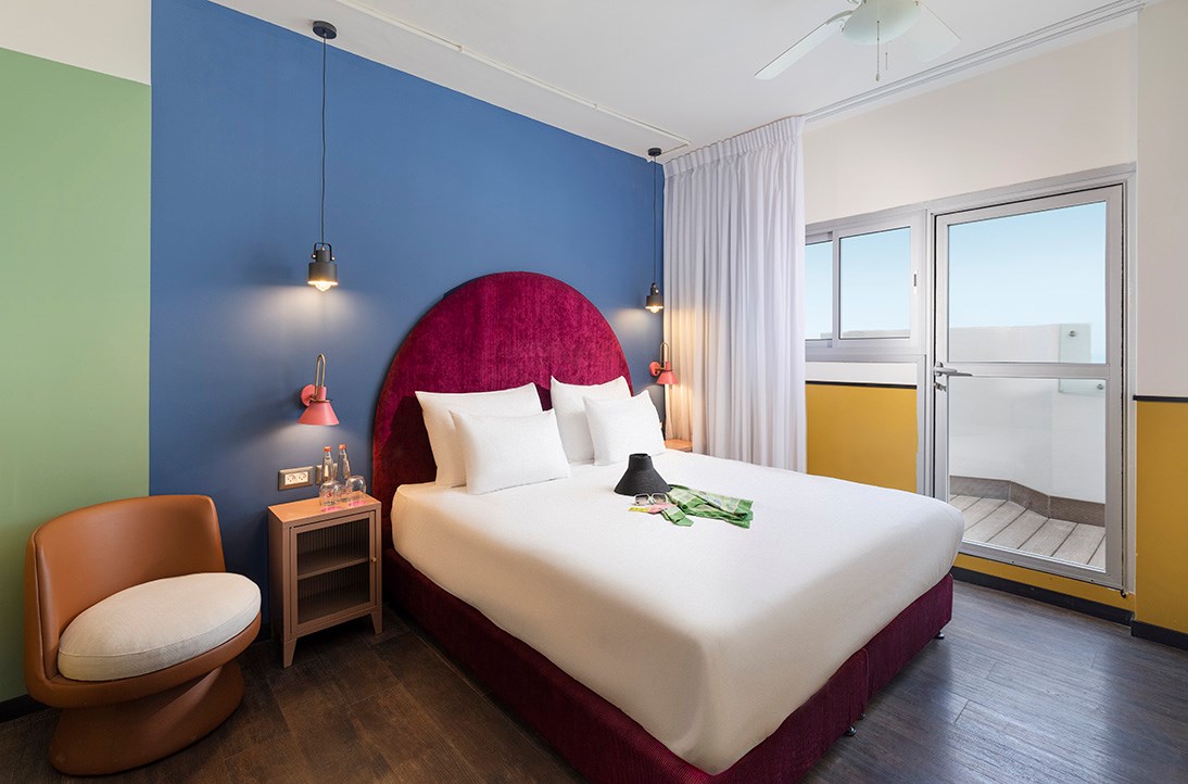 LAY Seaport Suite Hotel - Rooms