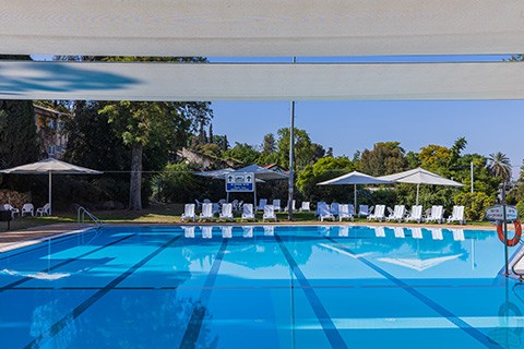 The Swimming Pool