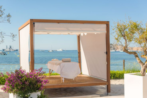 Outdoor Seaview Fitness &amp; Body Treatments