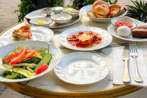 The Breakfast