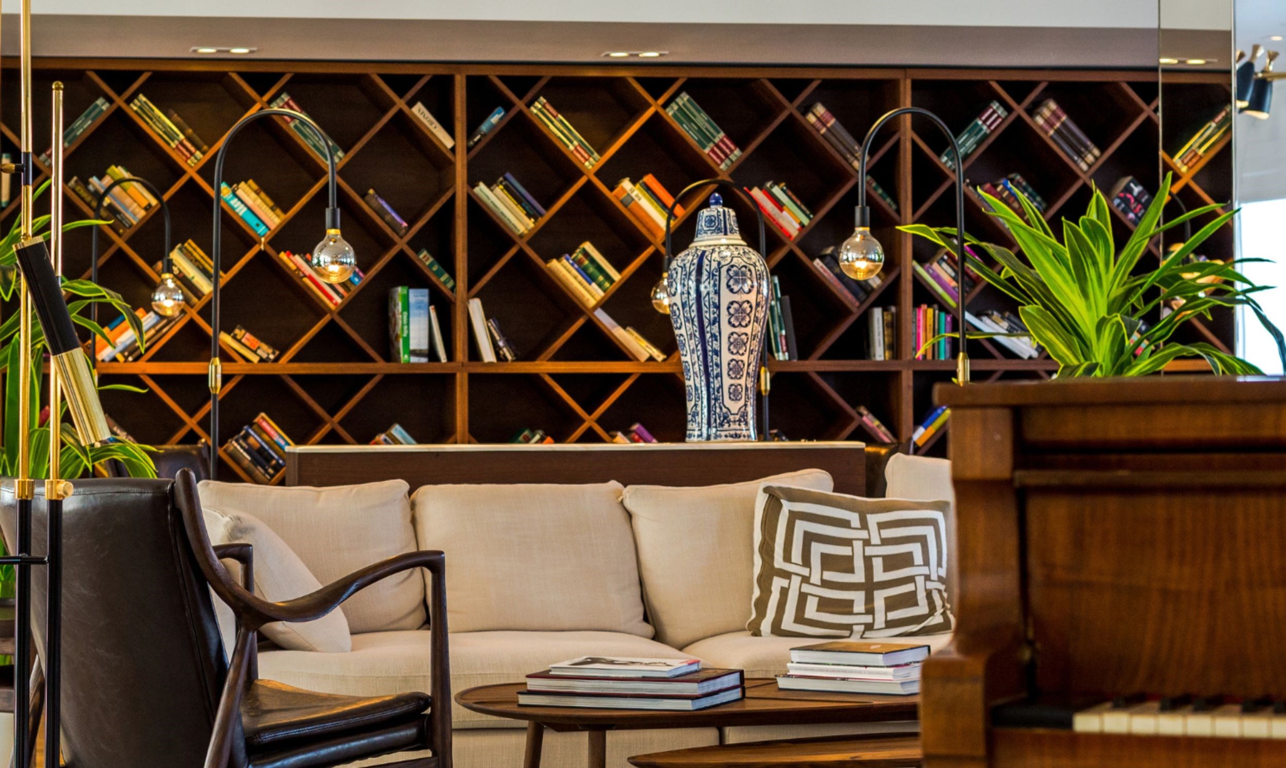 The Lounge